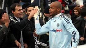 رئيس  سلافيا  صوفيا  يريد  بيع  مبولحي  لأحد  النوادي  الروسية