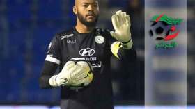 مبولحي يعود إلى الواجهة ويترقب التفاتة للعودة إلى “الخضر”