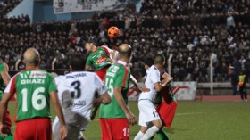 الأندية المحترفة تطالب بتدخل الدولة في تسقيف أجور اللاعبين