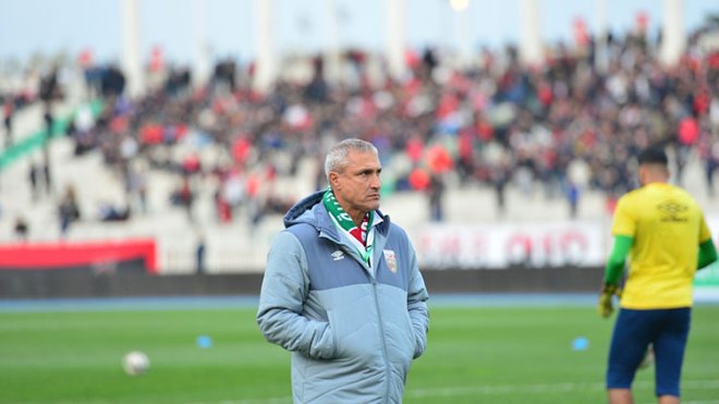 عقد كازوني يكبل مولودية الجزائر