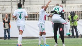 أعمر بجة: ردّنا على حناشي سيكون فوق الميدان