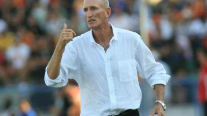 الفرنسي ليويغ يهدّد إدارة المولودية بمقاضاتها لدى الفيفا