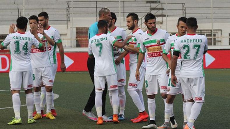 سوء التسيير يهدد العميد و42 مليار سنتيم ديون النادي !!