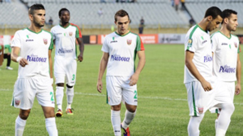 زكري‭ ‬ينوي‭ ‬إيداع‮ ‬صكه‭ ‬لدى‭ ‬العدالة‭ ‬ويورط‭ ‬بوهراوة