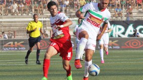 بطولة “العجائب” تنطلق على وقع الفضائح.. العنف والشغب ينذران بموسم كارثي