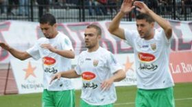 الفاف  تذكر  المعارضة  بضرورة  احترام  قوانين  الاحتراف