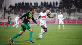 مسؤول الفرع يوبخ اللاعبين، يعاتب براتشي ويهدده بالطرد