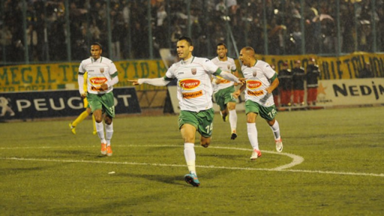 مجلس إدارة العميد يحضر لسحب الثقة من كاوة