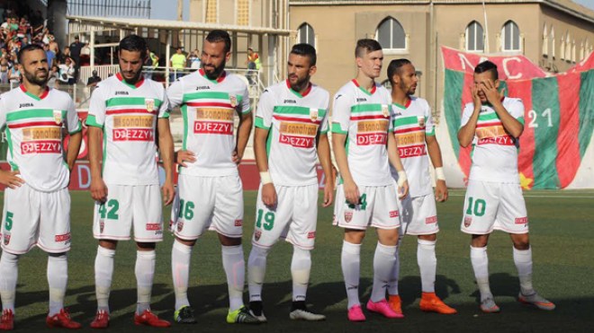 الطاقم الطبي يجهز عبيد وشيتة وإدارة “العميد” تطالب بالتذاكر في غليزان