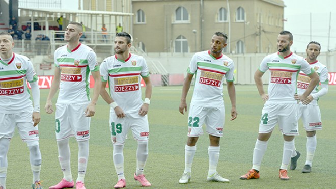 الجمعية الاستثنائية الاثنين وتجديد الثقة في مبارك