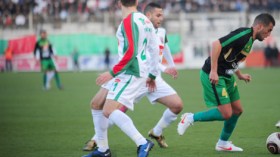 اللاعبون يريدون مدربا محترما ويفضلون إشراك حاجي كأساسي