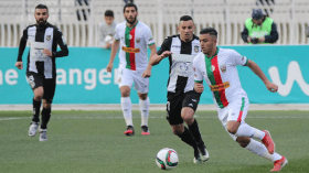 بكواسة وعبيد شارف أو بوخالفة لإدارة مباراة الوفاق أمام العميد