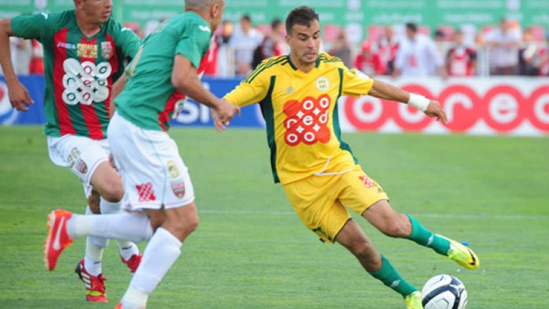 “كلاسيكو” ناري بين “العميد” و”الكناري”