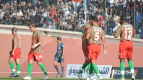 عمروس يتوسل لاعبيه التراجع عن مقاطعة لقاء البليدة