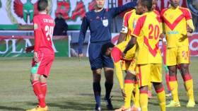 مولودية العلمة: معيزة يتصالح مع الأنصار والمجلس الجديد مؤجل