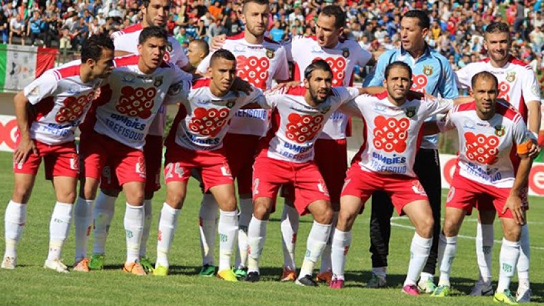 الأنصار يقتحمون التدريبات ويطالبون بنقاط “الكاب”