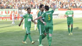 “البابية” تجد صعوبات في الاتصال باللاعبين