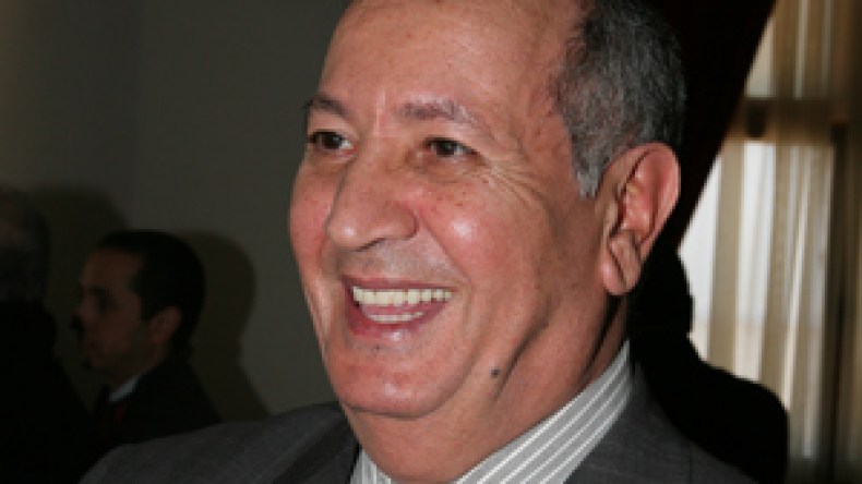 مشرارة يتفوق على علي مالك بصوتين