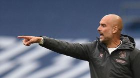 تجديد عقد غوارديولا