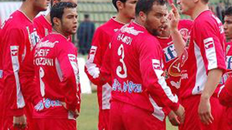 مولودية وهران تتربص بعين تموشنت لمدة أسبوعين