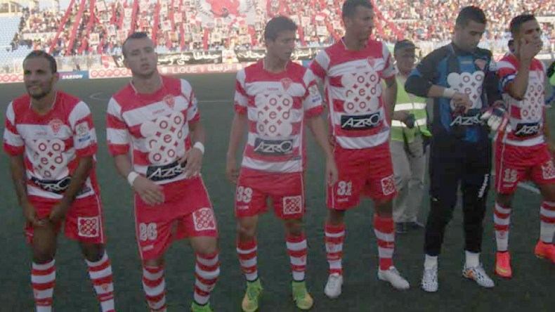 معركة بالهراوات خلال تدريبات “الحمراوة” تفضي إلى إصابة مدير ملعب زبانة