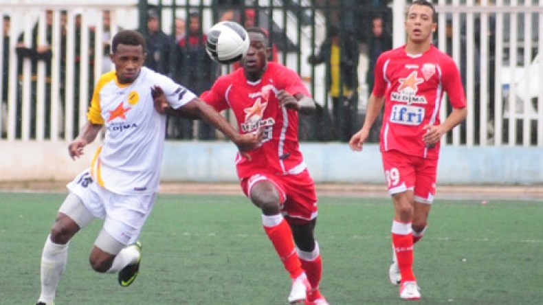 إدارة الحمراوة تقرر تسريح 12 لاعبا، وزيدان أبرز المفاجآت