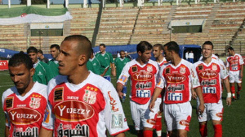 لاعبو الحمراوة يهددون بمقاطعة لقاء وفاق سطيف