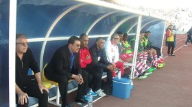 اتهامات لبعض لاعبي الحمراوة بـ”رفع الأرجل” أمام أولمبي الشلف