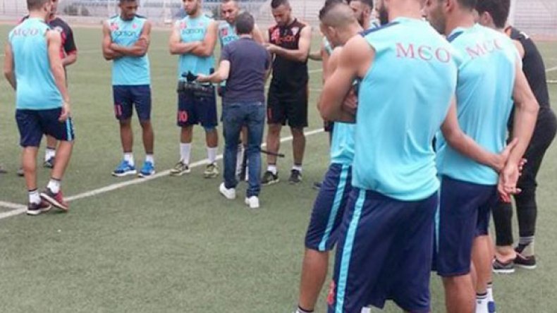 “بابا” يهدد بطرد العديد من المسيرين من إدارة “الحمراوة”