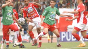 بلعطوي متأكد من صعود مولودية وهران ولقاء الكاب ليلا