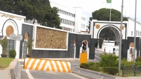 الجيش سيبقى مدافعا عن مبادئ الجمهورية وهيبة الدولة