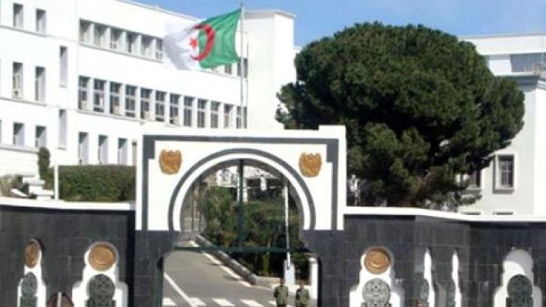 الجيش يقضي على إرهابي ويسترجع “كلاشنكوف” بنواحي بومرداس