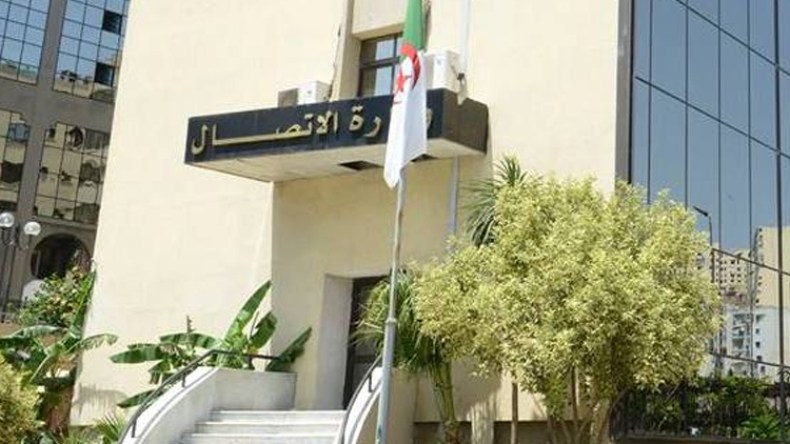 موعد فتح الطبعة الخامسة لجائزة الصحافة