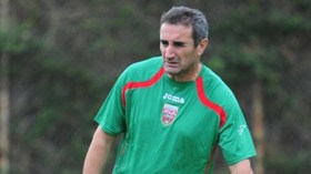 إدارة المولودية تفسخ عقود مناد وبابوش وشاوشي