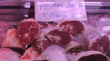 Algeria stops frozen meat import