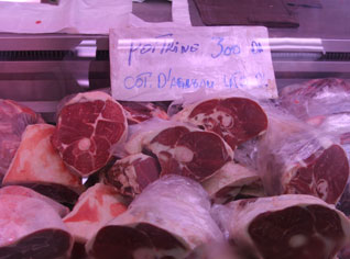 Algeria stops frozen meat import