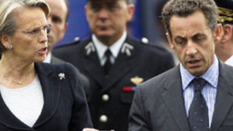 وزيرة العدل الفرنسية في الجزائر لترميم العلاقات مع الجزائر