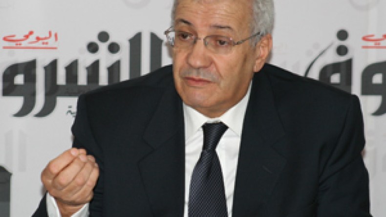 محمد السعيد: “استقرار المنتخب الجزائري هي ورقة لتأهله للمونديال”