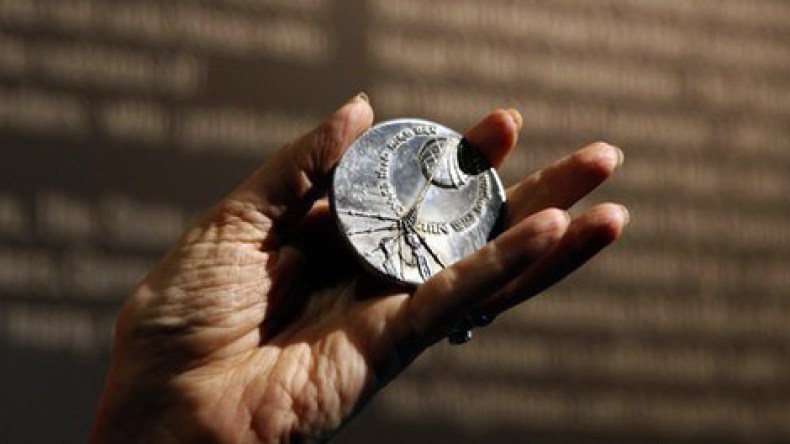 هولندي يعيد لإسرائيل وساما كانت قد منحته إياه احتجاجا على حرب غزة