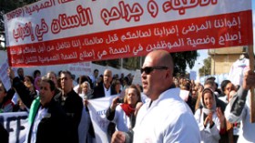 الأطباء: “بركات ساند إضرابنا في البداية وتضامن مع مطالبنا”