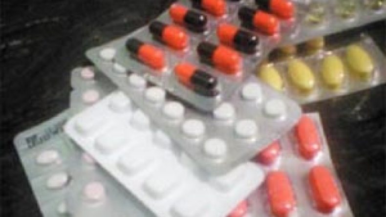 أدوية‮ ‬ومضادات‮ ‬حيوية‮ ‬للأسنان‮ ‬مغشوشة‮ ‬تسوّق‮ ‬بوهران