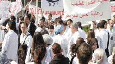 Les médecins résidents bloquent l’accès au ministère de la Santé