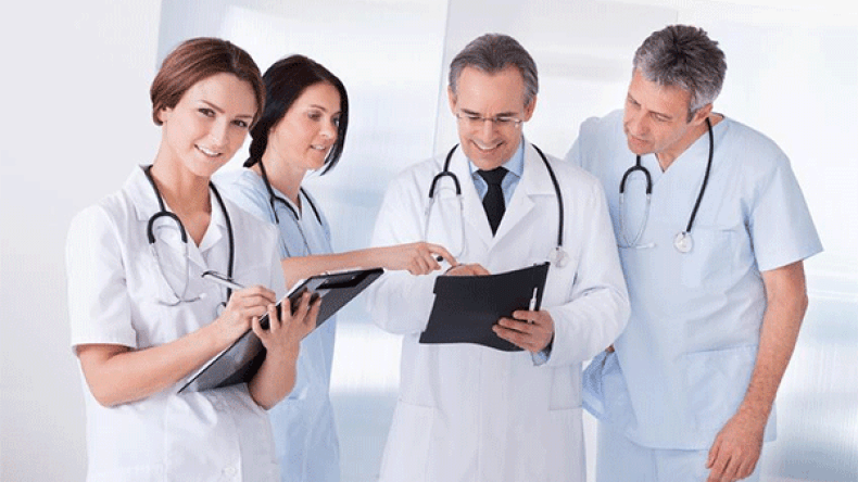 لماذا لا نستورد “أطباءنا”؟