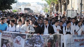 الأطباء المقيمون في اعتصام وطني بمصطفى باشا الإثنين