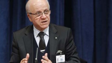 Medelci remet aujourd’hui une lettre d’invitation à Addeldjalil