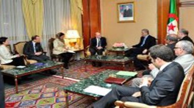 M. Sellal reçoit le ministre britannique chargé du Moyen-Orient et de l’Afrique du Nord