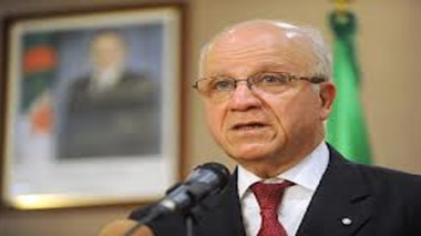 M. Medelci reçoit le président du Comité international de la Croix-Rouge