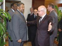 Mourad Medelci reçoit le président de la Commission de l’UA, Jean Ping