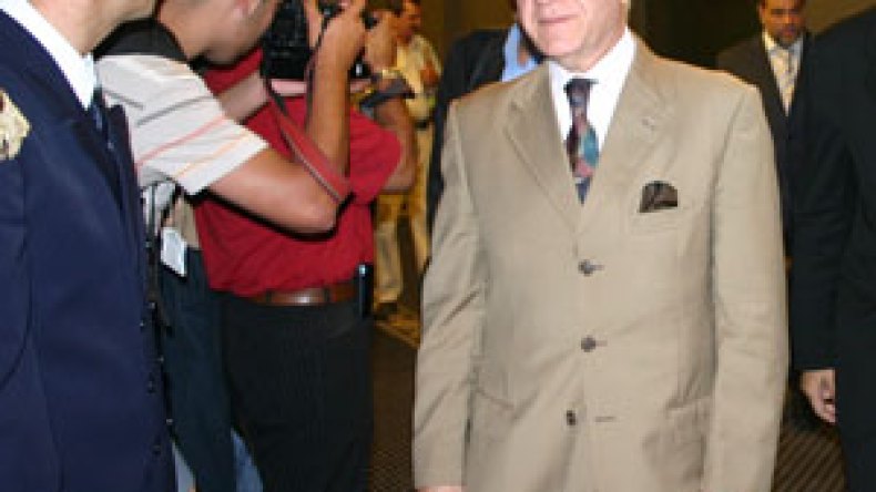 الجزائر تولي أهمية بالغة للسلام في منطقة المغرب العربي