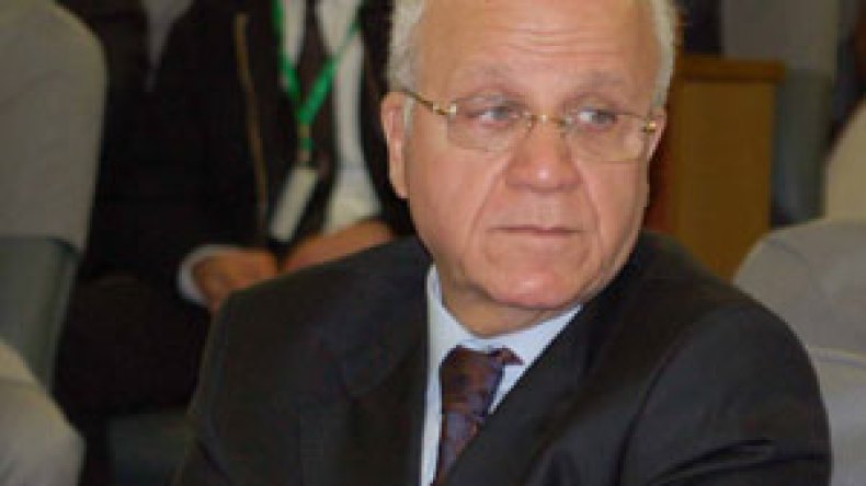 مدلسي: “لا يمكن إلغاء العلاقات مع أمريكا بسبب تشديد الرقابة على الجزائريين”